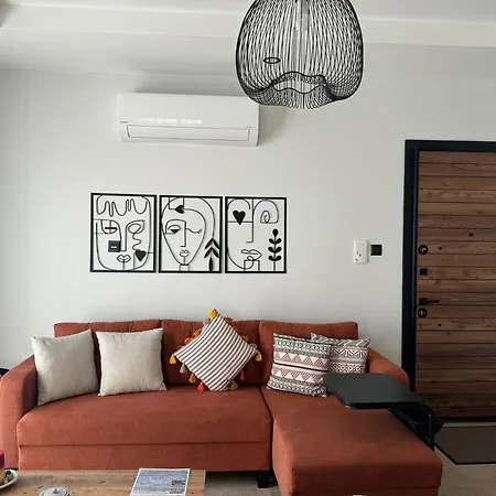 Blue Island * Kyrenia (Northern Cyprus)