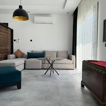 Blue Island Apartman