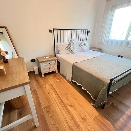 Apartment Blue Island