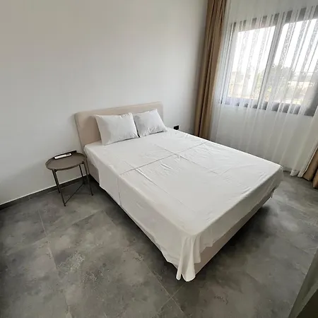 Blue Island Apartman *