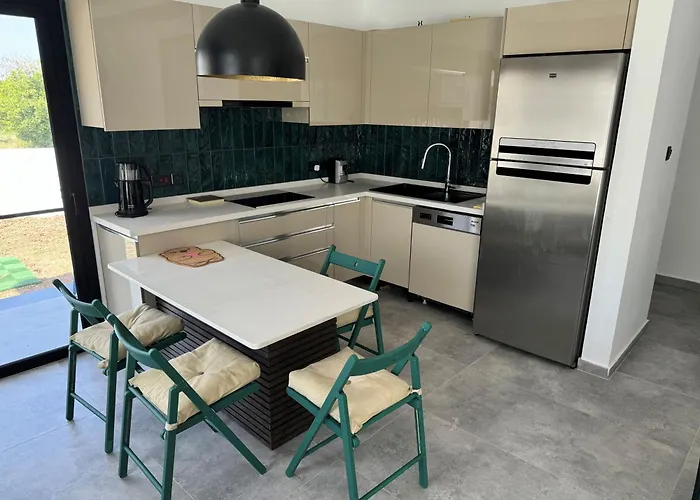 Blue Island Cirénia