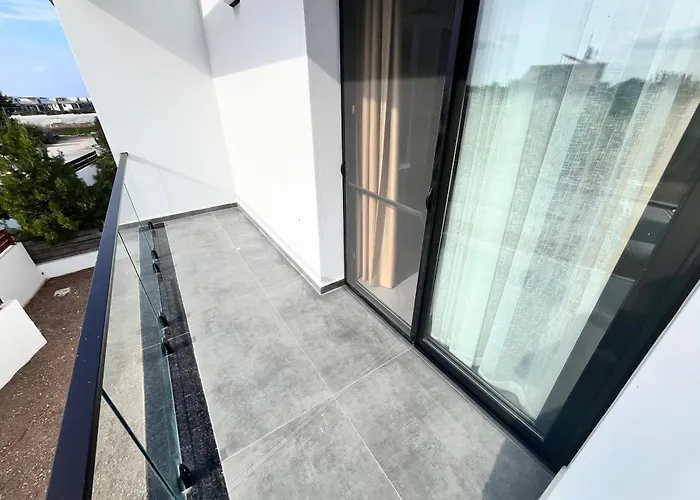 Blue Island Cirénia